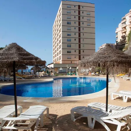 Hotel apartamentowy First Flatotel International 3*