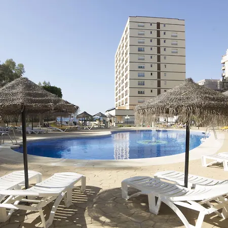 Hotel apartamentowy First Flatotel International 3*