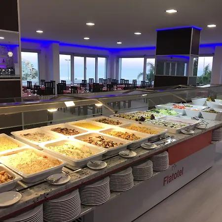 First Flatotel International Hotel apartamentowy 3*