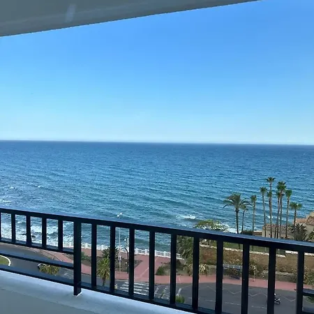 First Flatotel International Lejlighedshotel 3*