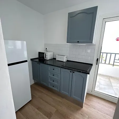 First Flatotel International Hotel apartamentowy 3*