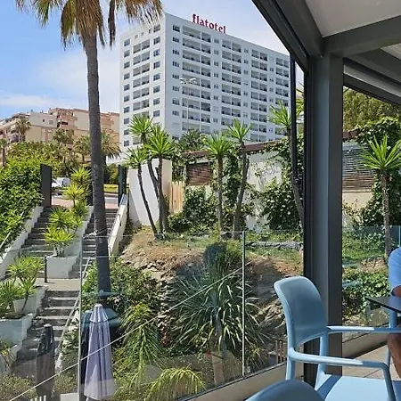 First Flatotel International Appart hôtel